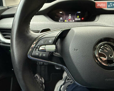 Серый Шкода Enyaq iV, объемом двигателя 0 л и пробегом 190 тыс. км за 21600 $, фото 36 на Automoto.ua