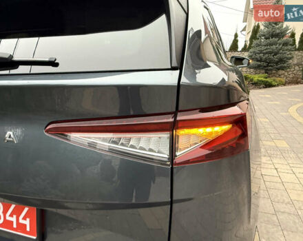 Серый Шкода Enyaq iV, объемом двигателя 0 л и пробегом 190 тыс. км за 21600 $, фото 72 на Automoto.ua