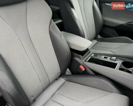 Серый Шкода Enyaq iV, объемом двигателя 0 л и пробегом 65 тыс. км за 22000 $, фото 44 на Automoto.ua