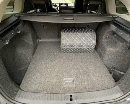 Сірий Шкода Enyaq iV, об'ємом двигуна 0 л та пробігом 62 тис. км за 27500 $, фото 9 на Automoto.ua