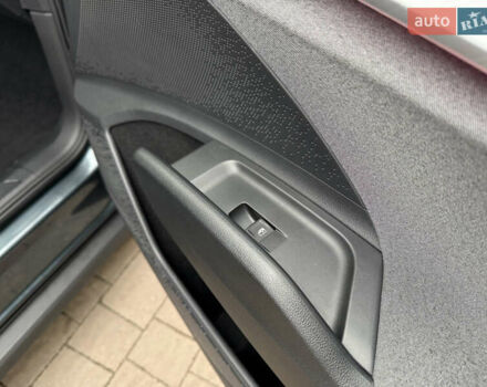 Серый Шкода Enyaq iV, объемом двигателя 0 л и пробегом 190 тыс. км за 21600 $, фото 90 на Automoto.ua