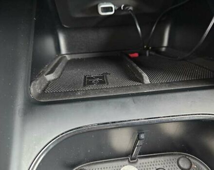 Сірий Шкода Enyaq iV, об'ємом двигуна 0 л та пробігом 70 тис. км за 24200 $, фото 12 на Automoto.ua