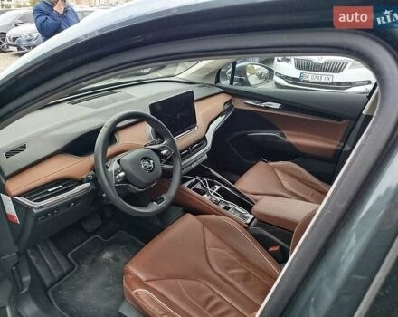 Серый Шкода Enyaq iV, объемом двигателя 0 л и пробегом 180 тыс. км за 22222 $, фото 14 на Automoto.ua