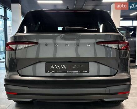 Серый Шкода Enyaq iV, объемом двигателя 0 л и пробегом 135 тыс. км за 26900 $, фото 34 на Automoto.ua