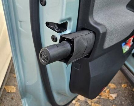 Сірий Шкода Enyaq iV, об'ємом двигуна 0 л та пробігом 70 тис. км за 24200 $, фото 2 на Automoto.ua