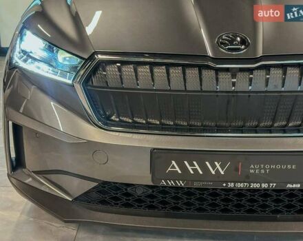 Серый Шкода Enyaq iV, объемом двигателя 0 л и пробегом 135 тыс. км за 26900 $, фото 2 на Automoto.ua