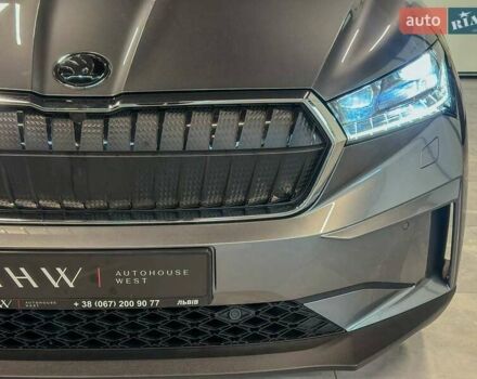 Серый Шкода Enyaq iV, объемом двигателя 0 л и пробегом 135 тыс. км за 26900 $, фото 3 на Automoto.ua