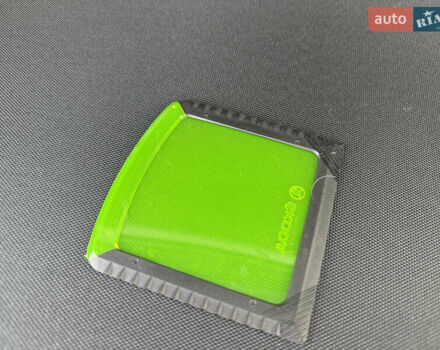 Сірий Шкода Enyaq iV, об'ємом двигуна 0 л та пробігом 169 тис. км за 24600 $, фото 71 на Automoto.ua