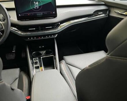 Серый Шкода Enyaq iV, объемом двигателя 0 л и пробегом 78 тыс. км за 27900 $, фото 9 на Automoto.ua