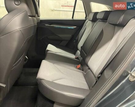 Шкода Enyaq iV 2022 в Луцке на Automoto.ua Серый Шкода Enyaq iV, объемом двигателя 0 л и пробегом 65 тыс. км за 21499 $, фото 8 на Automoto.ua