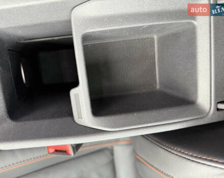 Сірий Шкода Enyaq iV, об'ємом двигуна 0 л та пробігом 169 тис. км за 24600 $, фото 23 на Automoto.ua