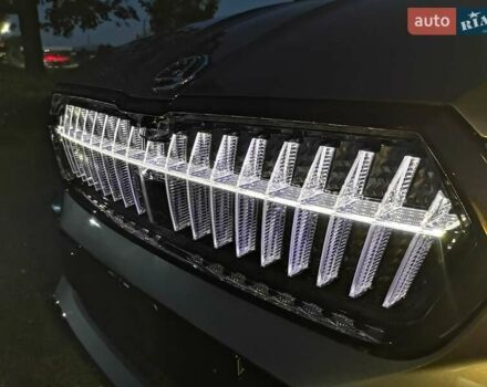 Серый Шкода Enyaq iV, объемом двигателя 0 л и пробегом 41 тыс. км за 33300 $, фото 75 на Automoto.ua