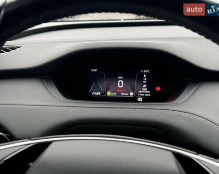 Серый Шкода Enyaq iV, объемом двигателя 0 л и пробегом 46 тыс. км за 31690 $, фото 28 на Automoto.ua