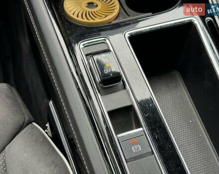 Серый Шкода Enyaq iV, объемом двигателя 0 л и пробегом 46 тыс. км за 31690 $, фото 32 на Automoto.ua