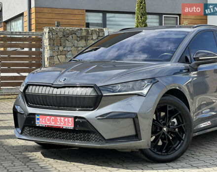 Серый Шкода Enyaq iV, объемом двигателя 0 л и пробегом 69 тыс. км за 28900 $, фото 6 на Automoto.ua