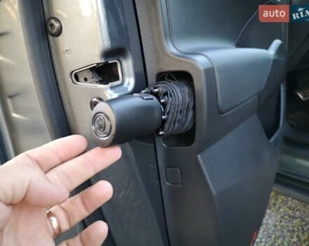 Серый Шкода Enyaq iV, объемом двигателя 0 л и пробегом 41 тыс. км за 33300 $, фото 39 на Automoto.ua