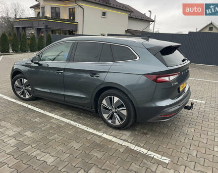 Серый Шкода Enyaq iV, объемом двигателя 0 л и пробегом 105 тыс. км за 23800 $, фото 4 на Automoto.ua