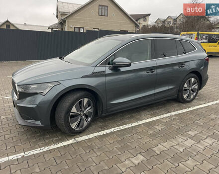 Серый Шкода Enyaq iV, объемом двигателя 0 л и пробегом 105 тыс. км за 23800 $, фото 2 на Automoto.ua