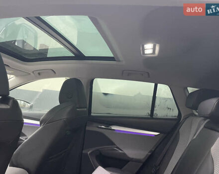 Серый Шкода Enyaq iV, объемом двигателя 0 л и пробегом 105 тыс. км за 23800 $, фото 10 на Automoto.ua