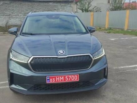 Серый Шкода Enyaq iV, объемом двигателя 0 л и пробегом 256 тыс. км за 20900 $, фото 1 на Automoto.ua