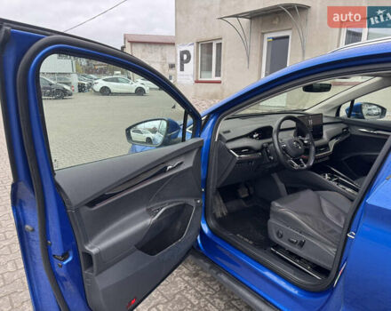 Синий Шкода Enyaq iV, объемом двигателя 0 л и пробегом 280 тыс. км за 17800 $, фото 16 на Automoto.ua