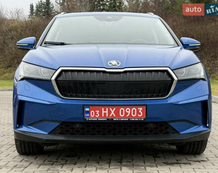 Синий Шкода Enyaq iV, объемом двигателя 0 л и пробегом 149 тыс. км за 21900 $, фото 1 на Automoto.ua
