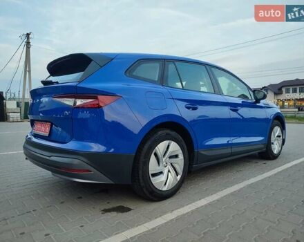 Синий Шкода Enyaq iV, объемом двигателя 0 л и пробегом 47 тыс. км за 22500 $, фото 5 на Automoto.ua