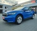 Синий Шкода Enyaq iV, объемом двигателя 0 л и пробегом 47 тыс. км за 22500 $, фото 2 на Automoto.ua