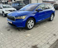 Синий Шкода Enyaq iV, объемом двигателя 0 л и пробегом 98 тыс. км за 26900 $, фото 1 на Automoto.ua
