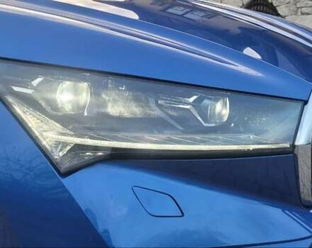 Синий Шкода Enyaq iV, объемом двигателя 0 л и пробегом 72 тыс. км за 25900 $, фото 6 на Automoto.ua