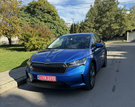 Синий Шкода Enyaq iV, объемом двигателя 0 л и пробегом 77 тыс. км за 29900 $, фото 6 на Automoto.ua