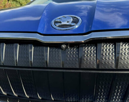 Шкода Enyaq iV 2023 в Луцке на Automoto.ua Синий Шкода Enyaq iV, объемом двигателя 0 л и пробегом 25 тыс. км за 31200 $, фото 10 на Automoto.ua