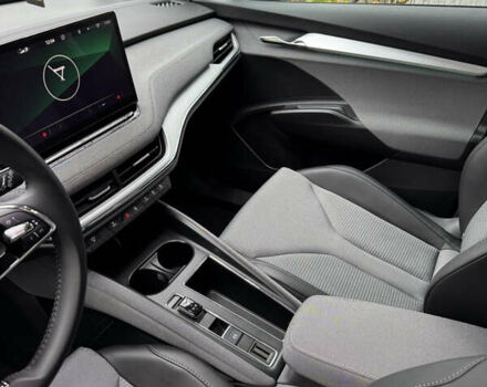 Синий Шкода Enyaq iV, объемом двигателя 0 л и пробегом 21 тыс. км за 24200 $, фото 9 на Automoto.ua