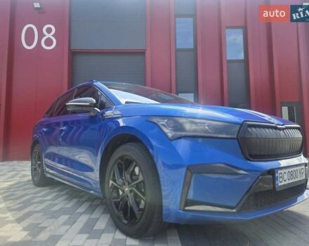 Синий Шкода Enyaq iV, объемом двигателя 0 л и пробегом 26 тыс. км за 32900 $, фото 10 на Automoto.ua
