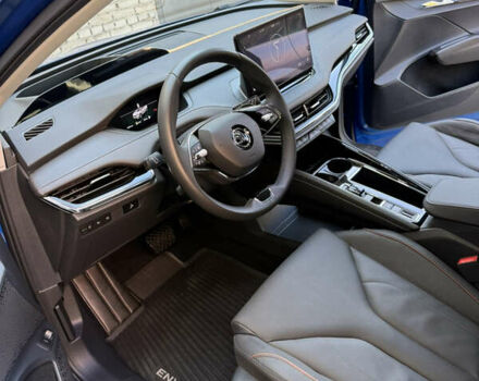 Шкода Enyaq iV 2023 в Луцке на Automoto.ua Синий Шкода Enyaq iV, объемом двигателя 0 л и пробегом 25 тыс. км за 31200 $, фото 16 на Automoto.ua