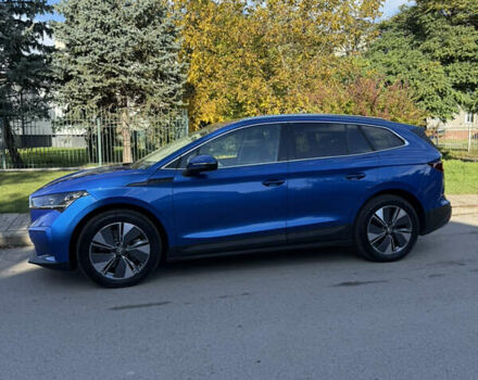 Синий Шкода Enyaq iV, объемом двигателя 0 л и пробегом 77 тыс. км за 29900 $, фото 5 на Automoto.ua