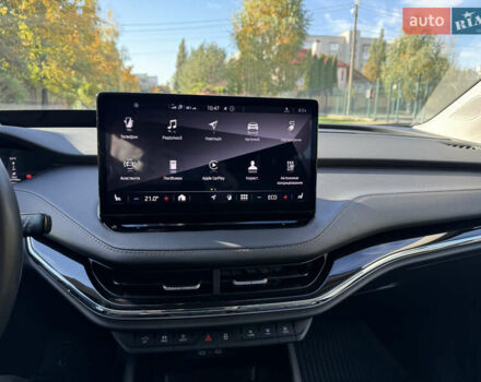 Синий Шкода Enyaq iV, объемом двигателя 0 л и пробегом 77 тыс. км за 29900 $, фото 25 на Automoto.ua