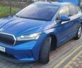 Синий Шкода Enyaq iV, объемом двигателя 0 л и пробегом 72 тыс. км за 25900 $, фото 3 на Automoto.ua