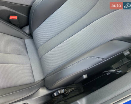 Синий Шкода Enyaq iV, объемом двигателя 0 л и пробегом 20 тыс. км за 24500 $, фото 23 на Automoto.ua