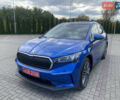 Синий Шкода Enyaq iV, объемом двигателя 0 л и пробегом 20 тыс. км за 24500 $, фото 1 на Automoto.ua