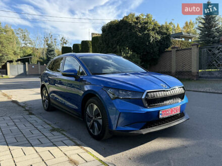 Синий Шкода Enyaq iV, объемом двигателя 0 л и пробегом 77 тыс. км за 29900 $, фото 1 на Automoto.ua