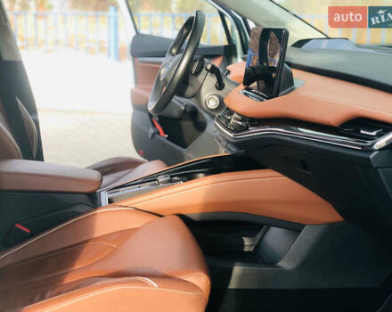 Зеленый Шкода Enyaq iV, объемом двигателя 0 л и пробегом 179 тыс. км за 24950 $, фото 29 на Automoto.ua