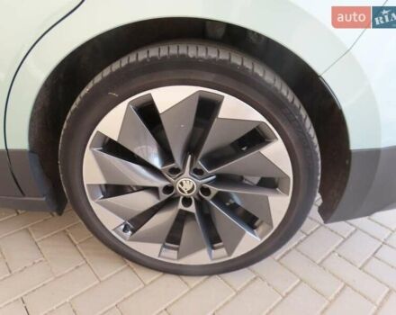 Зеленый Шкода Enyaq iV, объемом двигателя 0 л и пробегом 178 тыс. км за 23900 $, фото 7 на Automoto.ua