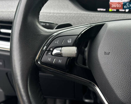 Зеленый Шкода Enyaq iV, объемом двигателя 0 л и пробегом 187 тыс. км за 19300 $, фото 25 на Automoto.ua