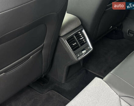 Зеленый Шкода Enyaq iV, объемом двигателя 0 л и пробегом 187 тыс. км за 19300 $, фото 40 на Automoto.ua