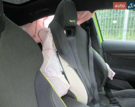 Зелений Шкода Enyaq iV, об'ємом двигуна 0 л та пробігом 47 тис. км за 11500 $, фото 15 на Automoto.ua