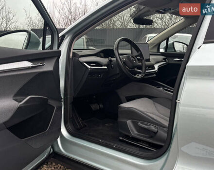 Зеленый Шкода Enyaq iV, объемом двигателя 0 л и пробегом 187 тыс. км за 19300 $, фото 21 на Automoto.ua