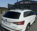 Белый Шкода Kodiaq Scout, объемом двигателя 1.98 л и пробегом 129 тыс. км за 22500 $, фото 3 на Automoto.ua