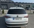Белый Шкода Kodiaq Scout, объемом двигателя 1.98 л и пробегом 129 тыс. км за 22500 $, фото 16 на Automoto.ua