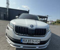Белый Шкода Kodiaq Scout, объемом двигателя 1.98 л и пробегом 129 тыс. км за 22500 $, фото 4 на Automoto.ua